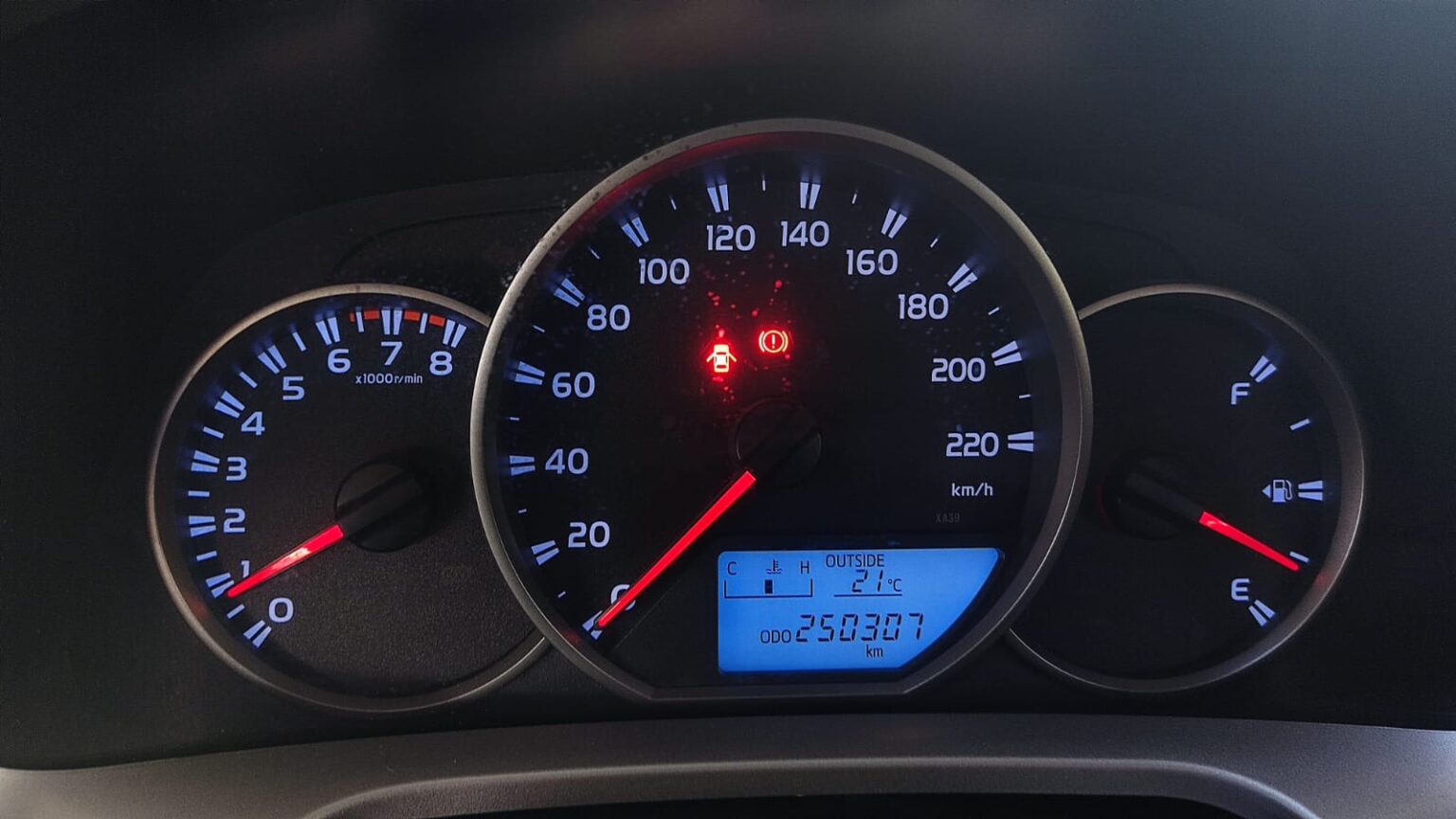 Toyota RAV4 — foto 20 de 40