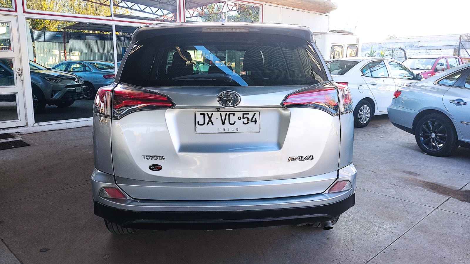 Toyota RAV4 — foto 23 de 40